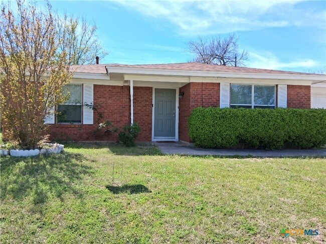 Building Photo - 418 Cottonwood Dr