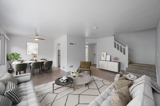 Building Photo - Hillsdale Garden