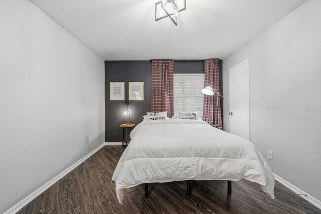 Photo - 2235 Winrock Blvd Unit SI FL2-ID1613531P