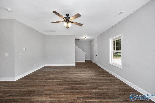 Photo - 1713 Golf Club Ln NW