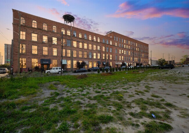 Photo - 227 Iron St Unit SI ID1438332P