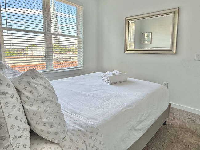 Photo - 542 Boulevard NE Unit ID1299420P