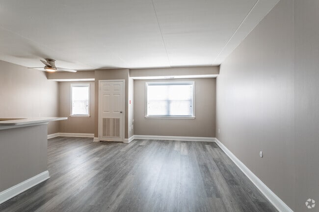 Living Room - Gateway Towers