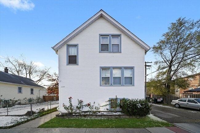 Photo - 2334 N 74th Ave Unit 2