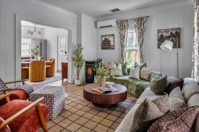 Building Photo - 52 Church St Unit ID1295743P