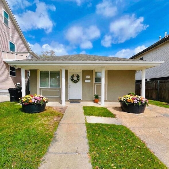 Building Photo - 339 39th St