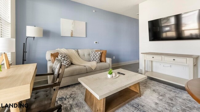 Photo - 707 Seale St Unit 107