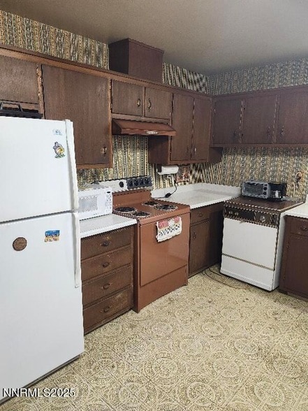 Photo - 7720 Fowler Ave