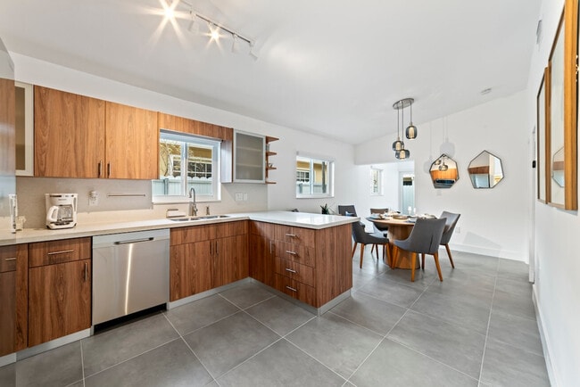 Photo - 2776 W 71st Pl Unit ID1261574P