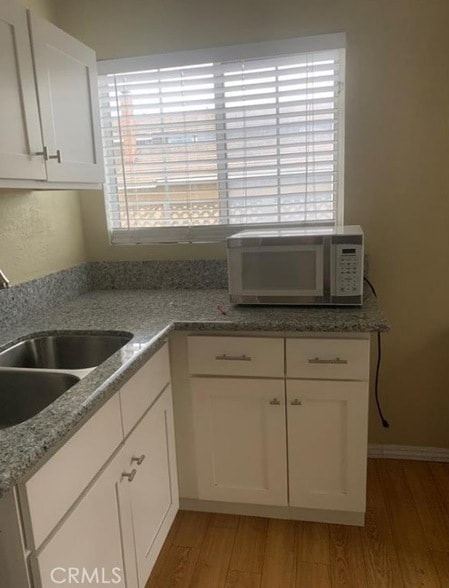 Photo - 12 Whitecloud