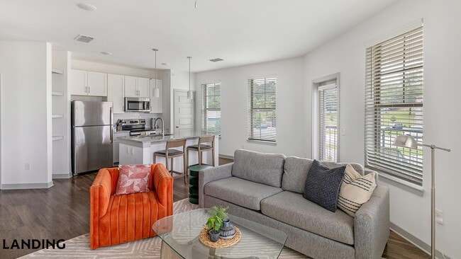 Building Photo - 100 Wildwood Ct Unit 232