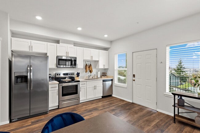 Photo - 624 E 32nd St Unit ID1296629P