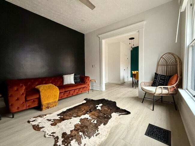 Photo - 309-311-311 W 4th Ave Unit ID1265639P