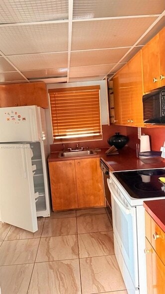 Photo - 9360 SW 87th Ave Unit N5