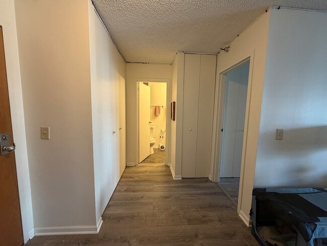 Photo - 200 N Dearborn St Unit 2405