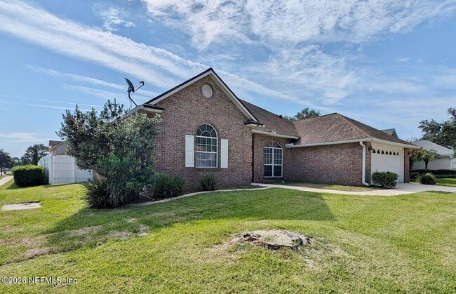 Photo - 2413 Cedar Trace Dr W