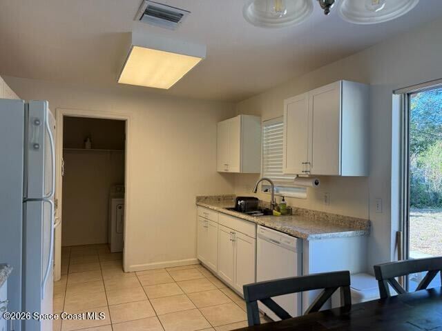 Photo - 2384 Apache Dr