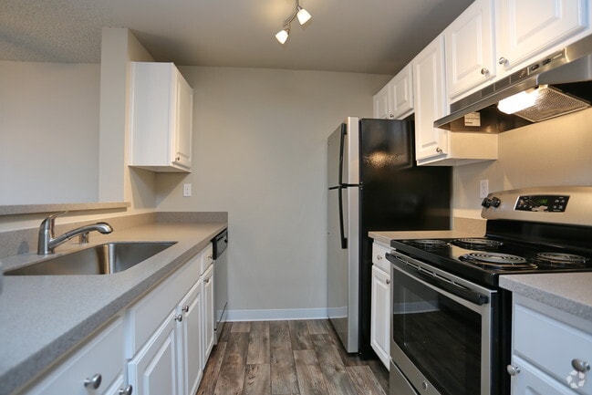Photo - Mallard Pointe at Riverbend