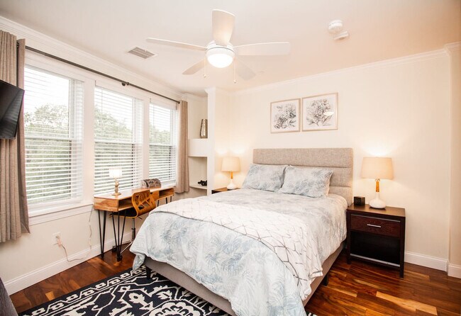 Photo - 1008 Tremont St Unit SI ID1436051P