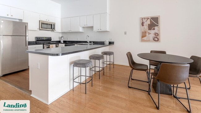 Photo - 222 E Saratoga St Unit 304