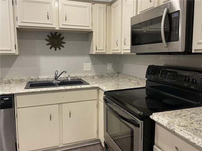 Photo - 1161 Lake Ave Unit 222