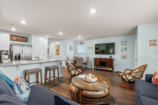 Photo - 332 Bayou Loop Unit SI ID1533631P
