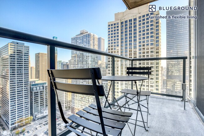 Photo - 505 N State St