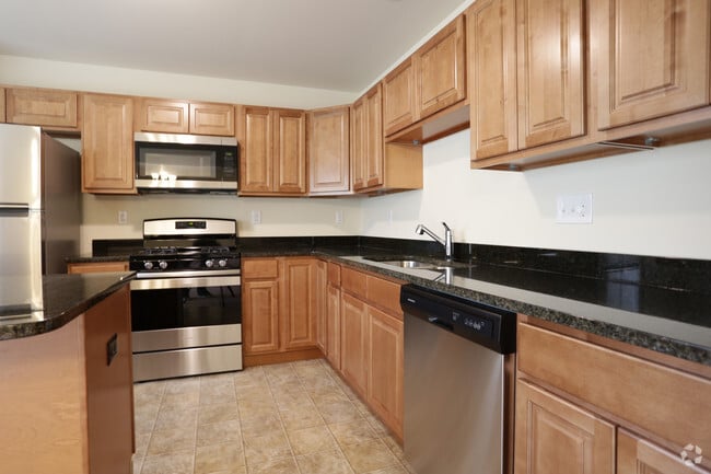 Kora Kitchen - Sunpointe Townhomes