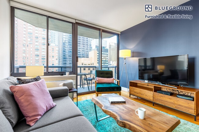 Photo - 235 W 48th St Unit SI FL17-ID141