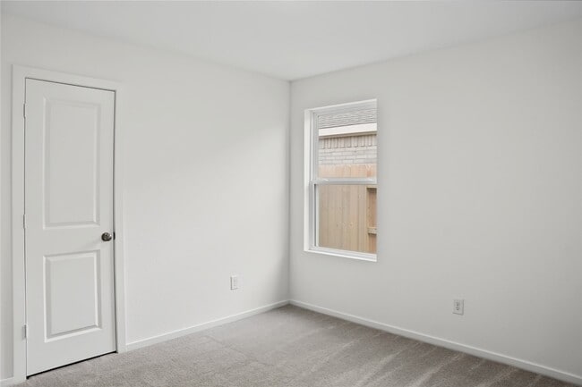 Photo - 16819 Spotted Oak Dr