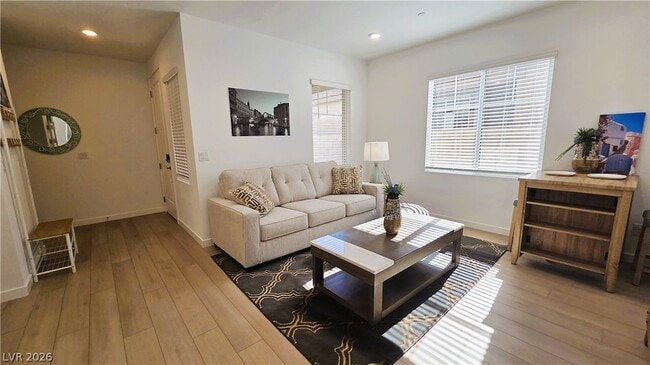 Photo - 509 Arthur Pointe St