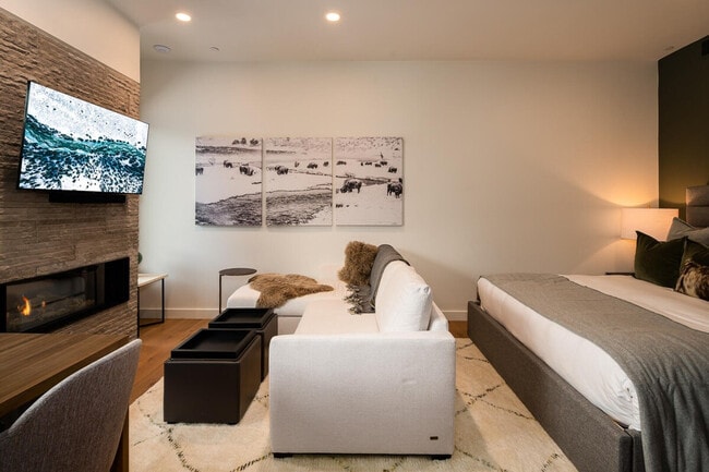 Photo - 4 Boathouse Way Unit ID1255704P