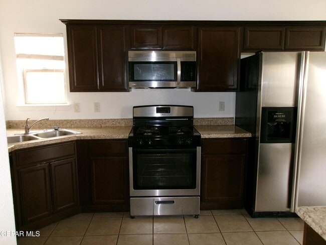 Photo - 4704 Pistolero Ln Unit A