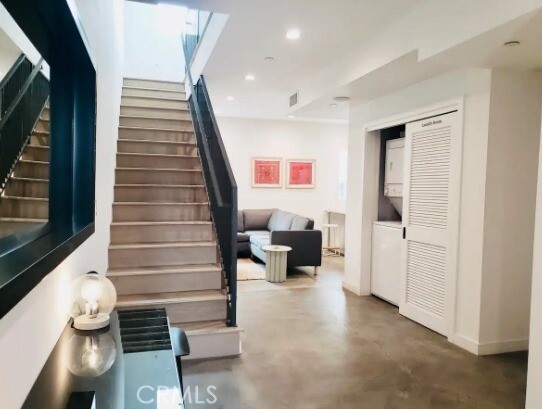 Photo - 2301 Cloverdale Ave Unit 2