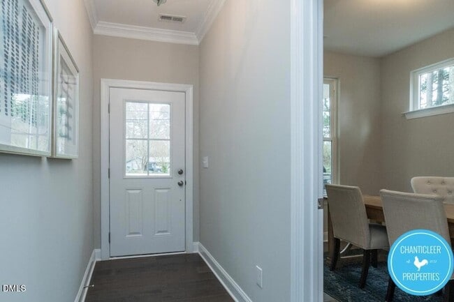 Photo - 2528 Reynolds Dr