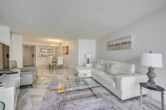 Photo - 320 Seaview Ct Unit SI FL12-ID1546091P