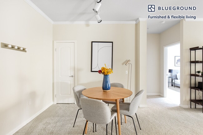 Photo - 295 E Evelyn Ave Unit FL1-ID456