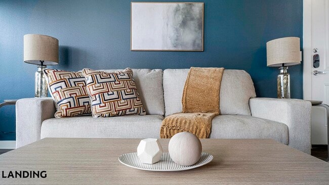 Building Photo - 2115 Windsor Blvd Unit 6306