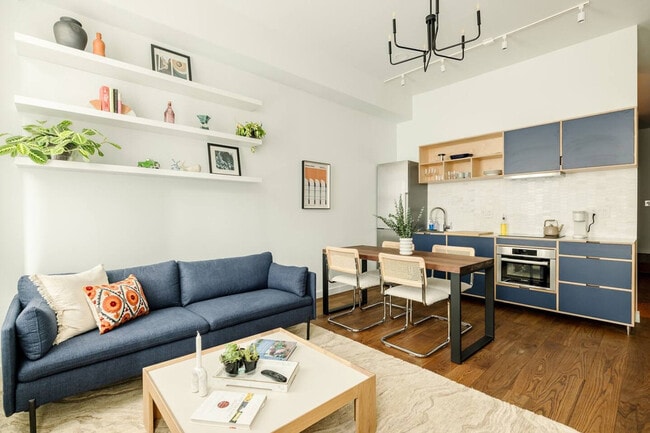 Building Photo - 1510 Race St Unit ID1056152P