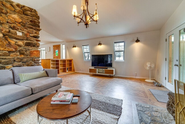Photo - 627 Bear Valley Rd Unit SI ID1546346P