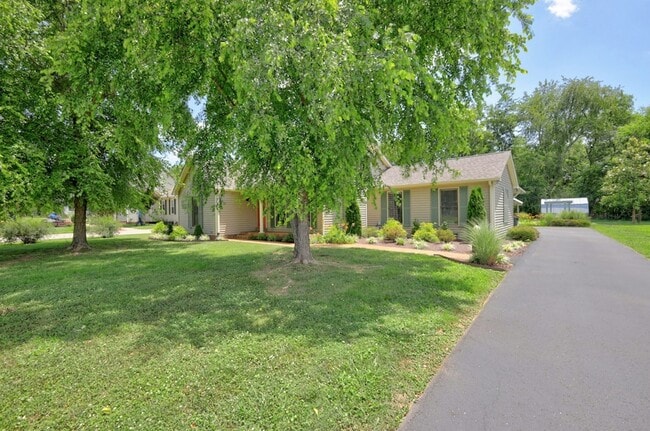 Photo - 3215 Arthur Dr