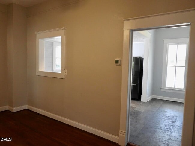 Photo - 483 W Salisbury St