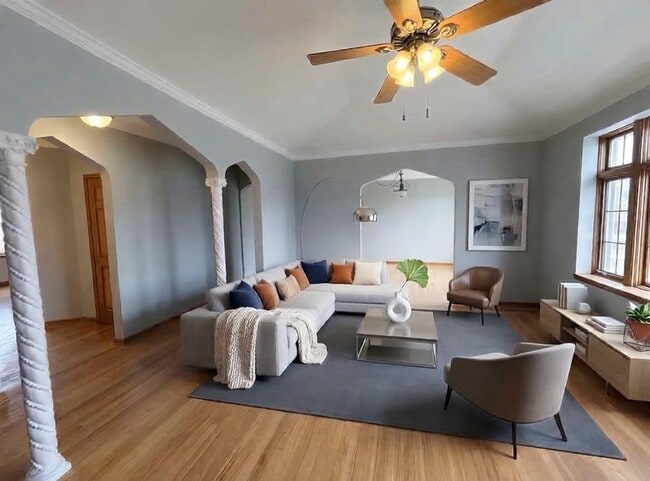 Photo - 10913 S Longwood Dr Unit 3