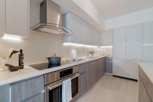 Photo - 111 SE 1st Ave Unit 309