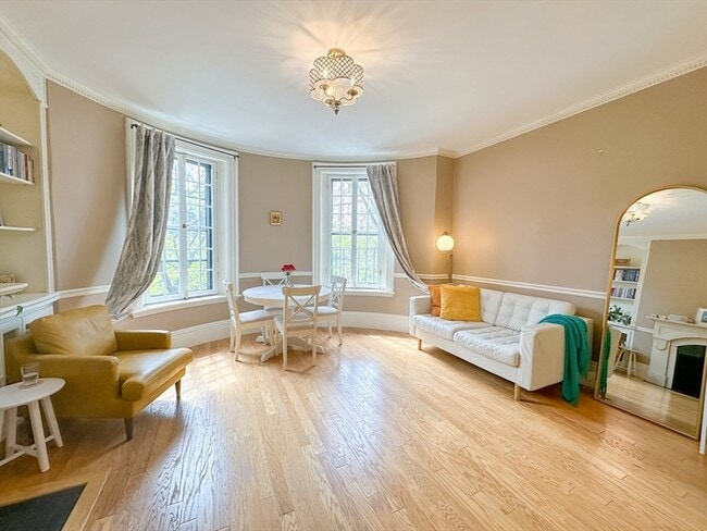 Photo - 319 Dartmouth St Unit 3