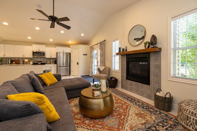 Photo - 1568 Cahoon St Unit SI ID1071591P