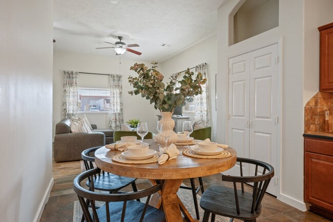 Photo - 6166 Imperial Loop Dr Unit ID1328080P