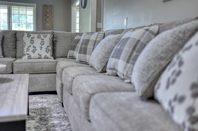 Photo - 3 Mace Ct Unit ID1225447P