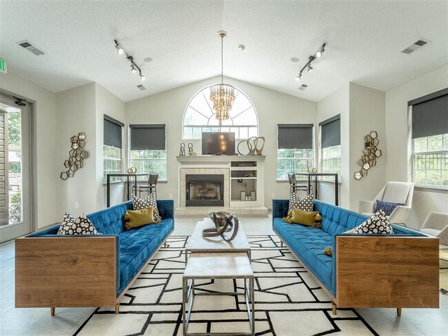 Photo - The Avenues of Inverness