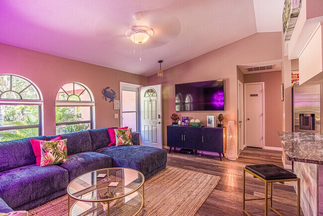 Photo - 5280 S Elm Ave Unit SI ID1049726P
